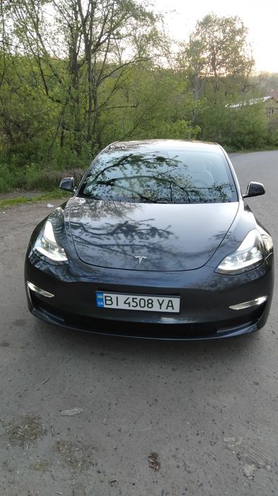 Продам Tesla Model 3 2021