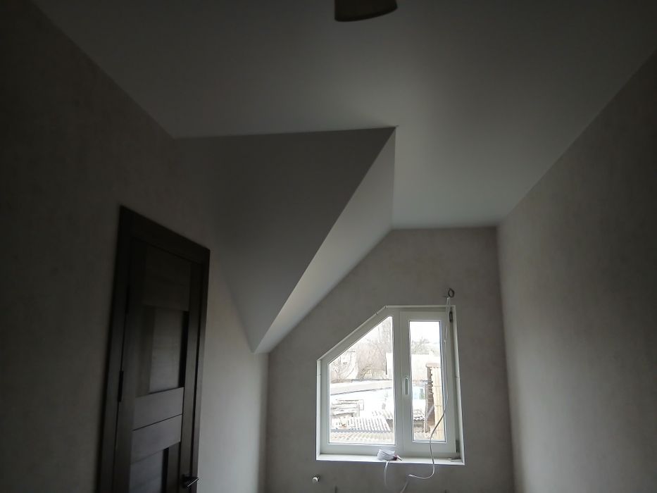 Натяжные потолки