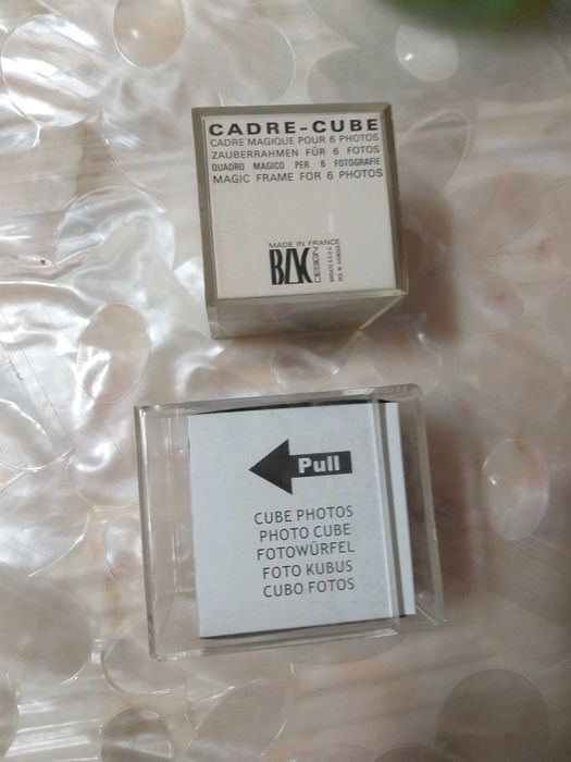 Cubos para fotos e cubo de arrumação