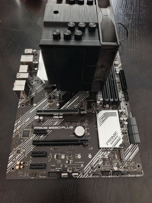 Ryzen 5700x3d procesor