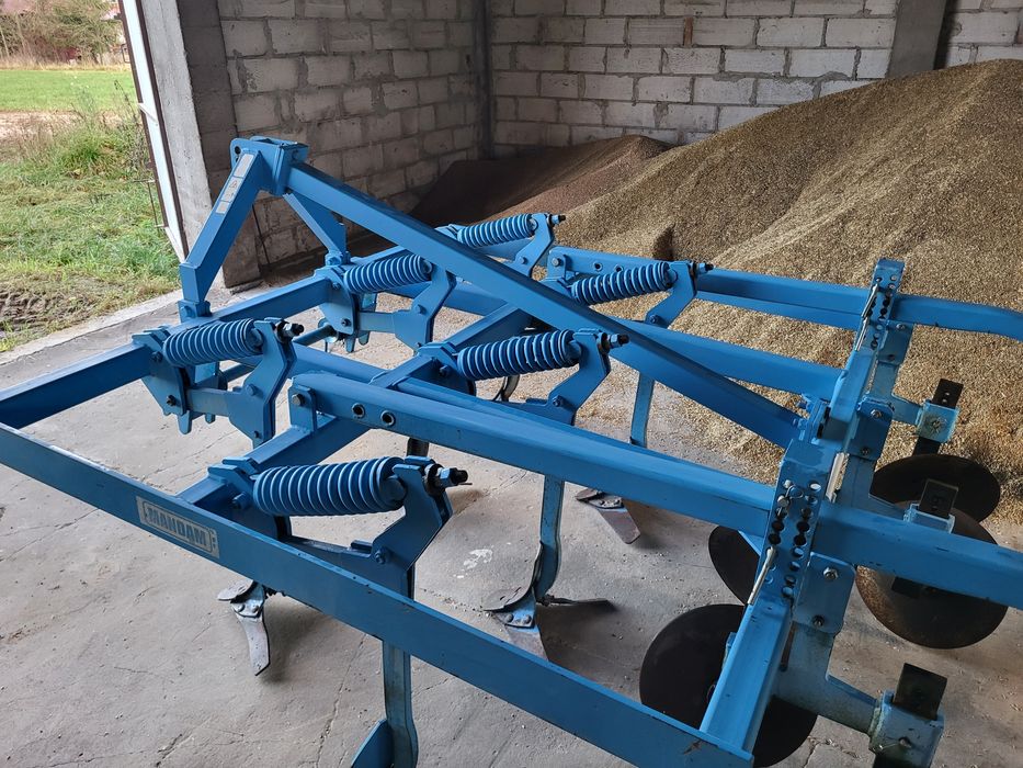 Mandam KUS 2.6m, agregat ścierniskowy, bezorkowy, gruber