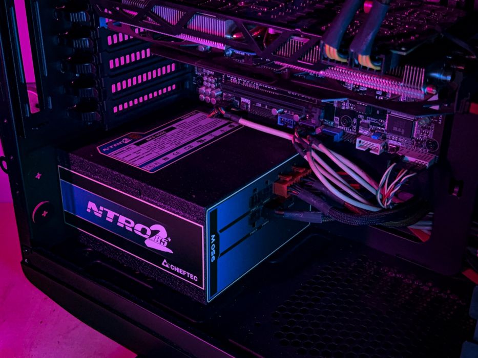 Komputer PC | GTX 770 | 8-rdzeni FX | 8GB RAM | 2TB | Zasilacz Chieftec 950W