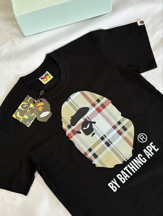 Футболка Bape x Burberry Бейп Барбері Колаба T-Shirt Чорна Біла Літо Топ