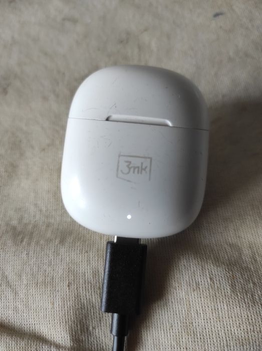 Słuchawki bezprzewodowe białe dwa zestawy