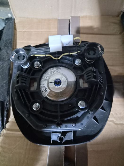Renault Trafic III 3 poduszka powietrzna airbag kierowcy