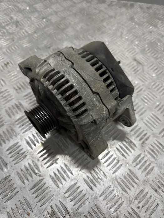 Alternator Opel vectra B 1.6