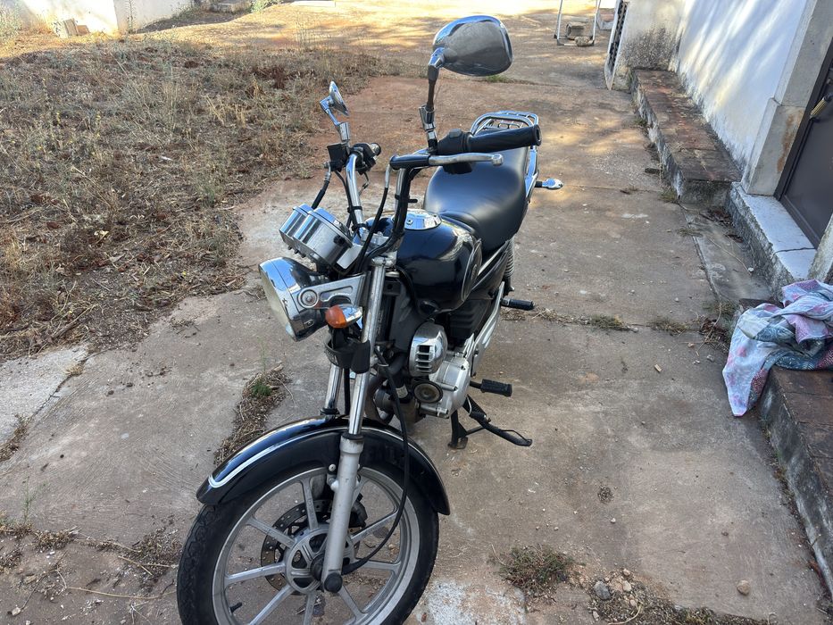 Mota Yamaha YBR 125 cunstom, 2015.