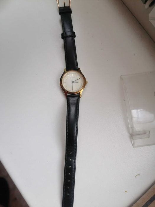 Piękny damski zegarek z paskiem Sekonda