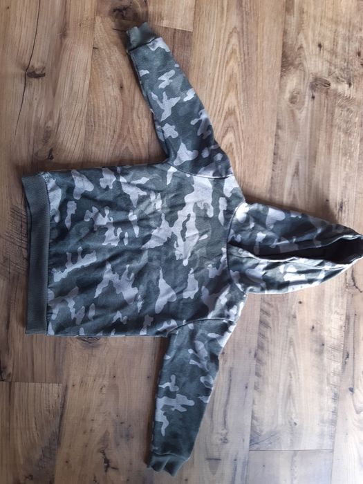 Bluza 104 chłopiec