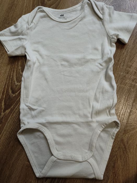 Body  H&M  r. 86
