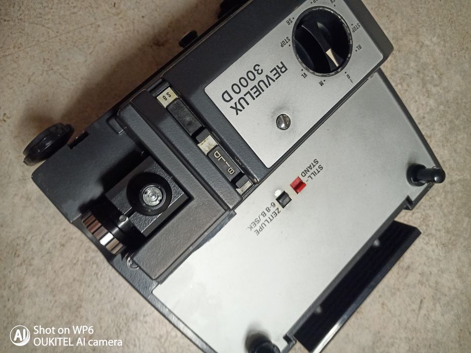 Projektor Super 8 Revuelux 3000 D. z Vario 15-25 F1-1,5