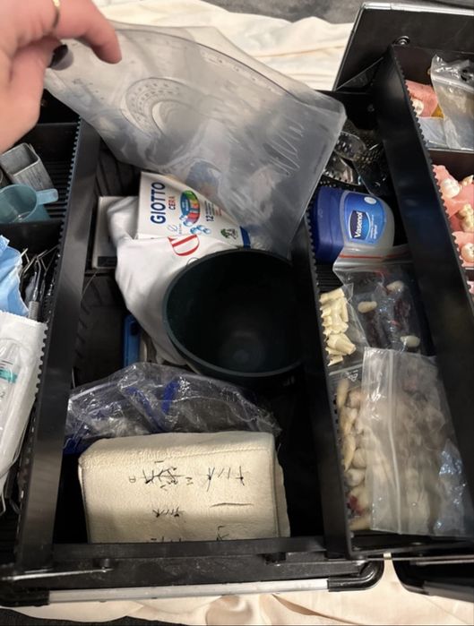 Mala de estudante de medicina dentária