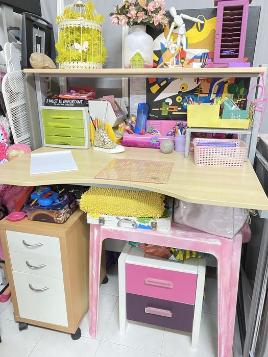 Vendo sercretaria/estirador moderna