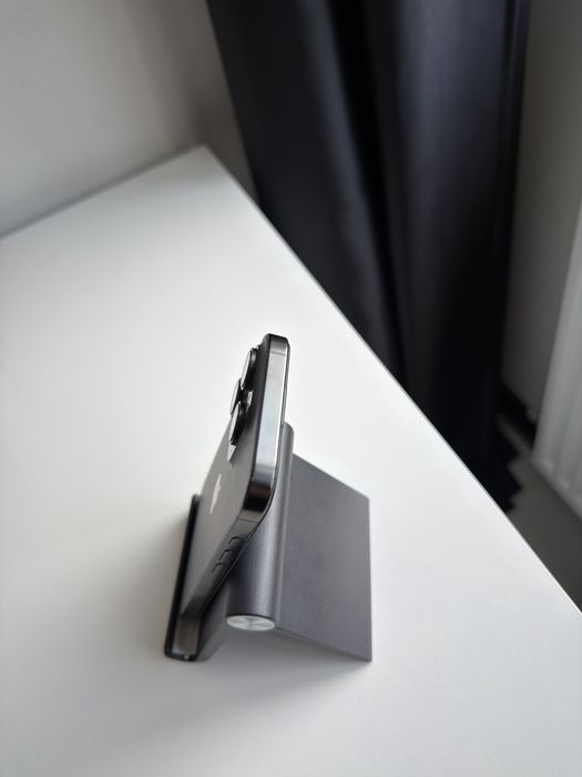 Apple iPhone 16 Pro 128GB Black Titanium!! Sim+Esim!! 700$