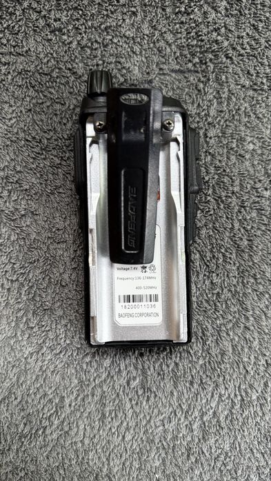 Радіостанція Baofeng UV-82