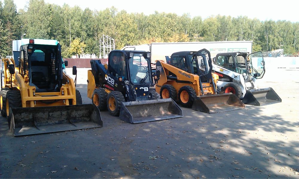 Bobcat: допоможу вибрати мінінавантажувач і навісне під вашу задачу.