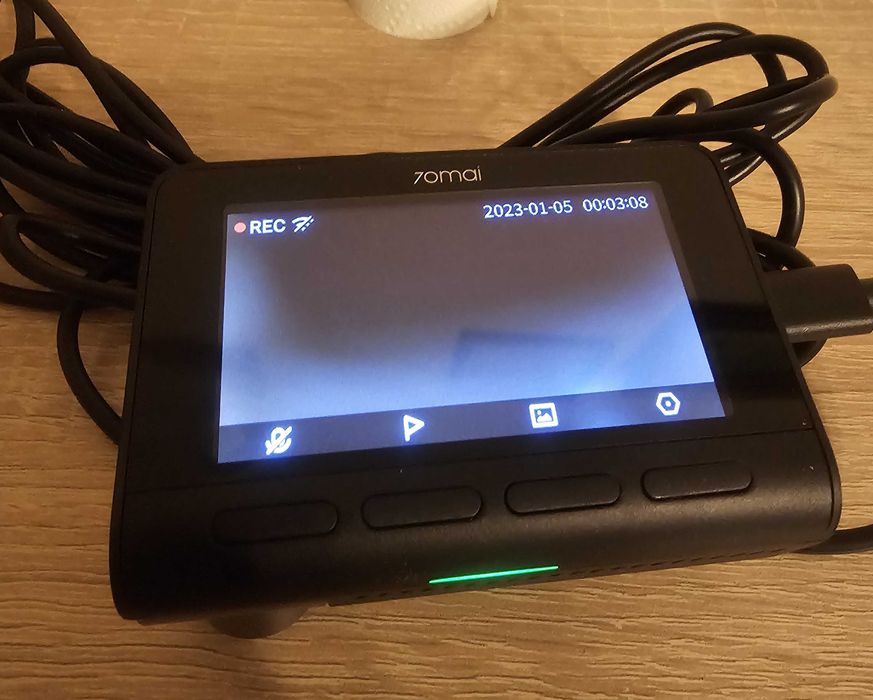 wideorejestratror 70mai a810