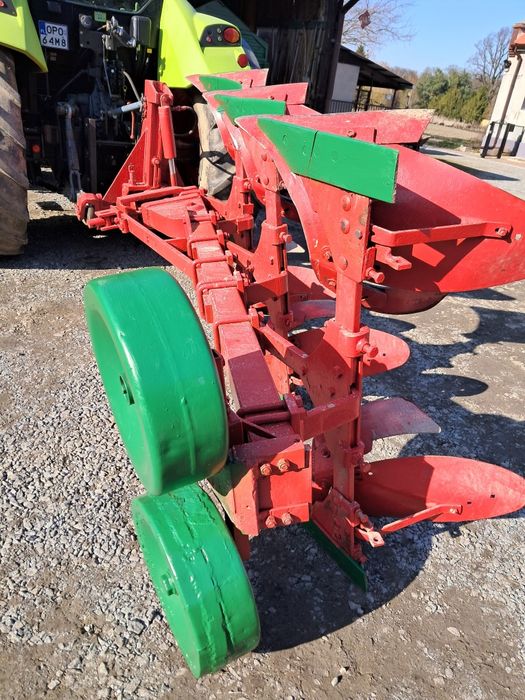 Pług obrotowy 3 skibowy MULLER BUFFEL