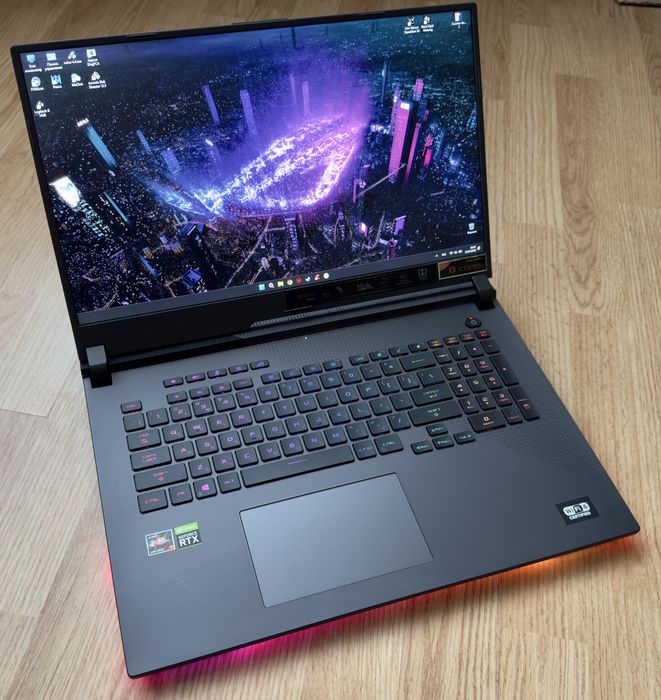 Игровой ноутбук ASUS ROG Strix G17 / RTX 3070 8GB / Ryzen 7 /300Hz