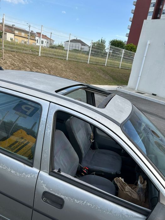 Opel Corsa 1.5TD gasóleo