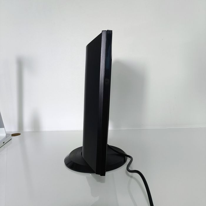 Monitor Asus 19" HD+ VW192S