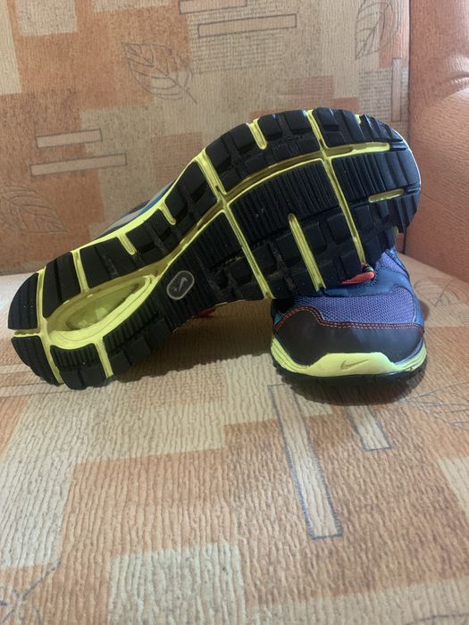 Кросівки NIKE 43 27.5 см