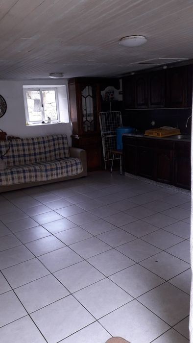 Casa para venda bem situada
