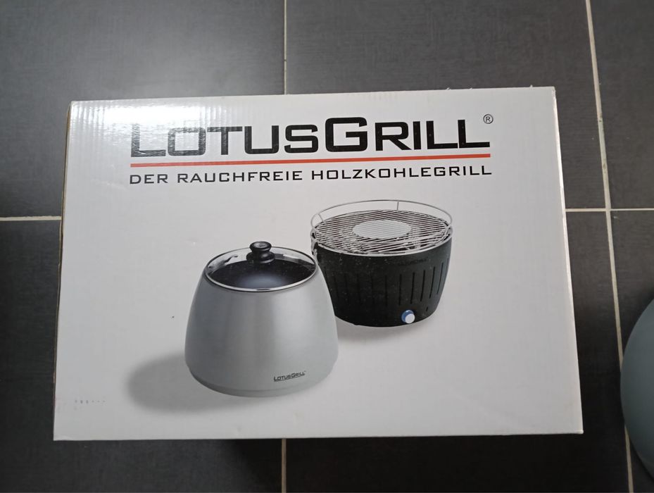 Lotus Grill com tampa de forno