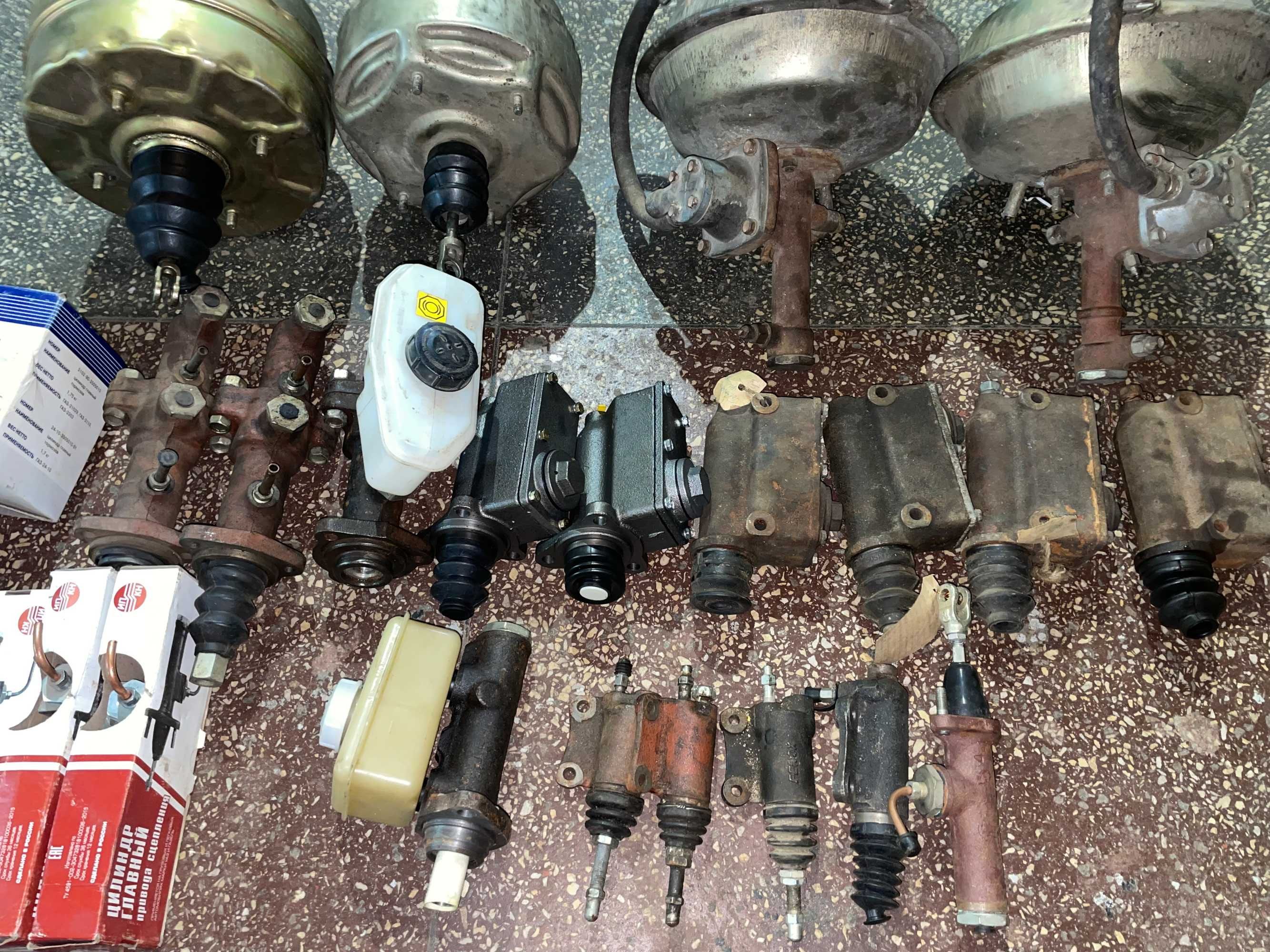 Вакум тормозной,главный тормознойГаз 52,Газ 53,Газ3307,Уаз,Газ24,Газ69 ...