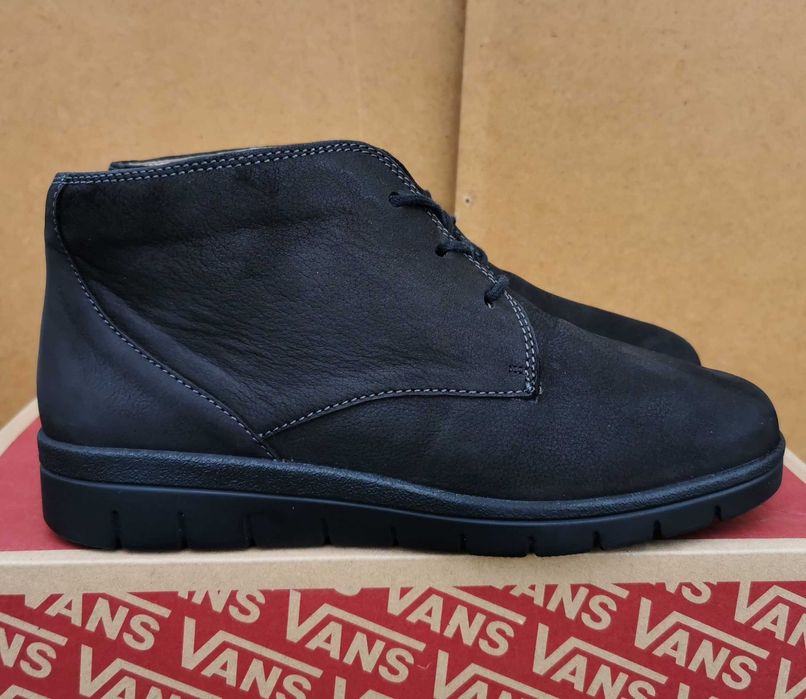 Кожаные демисезонные ботинки Solidus 38 р. на полную ногу Оригинал