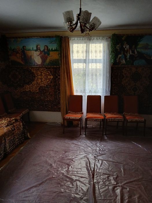 Продається хата с.Новиця