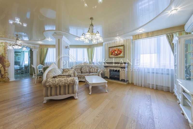 Лікоград.Рудницького,Здановськоі.Квартира з новим авторським ремонтом!