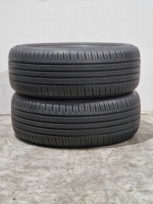 2 Pneus 215/50R18 FALKEN Semi Novos