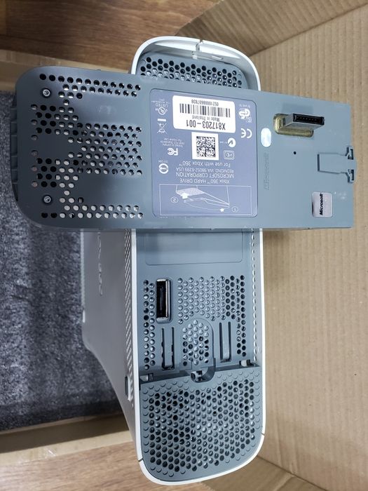 Приставка Xbox 360