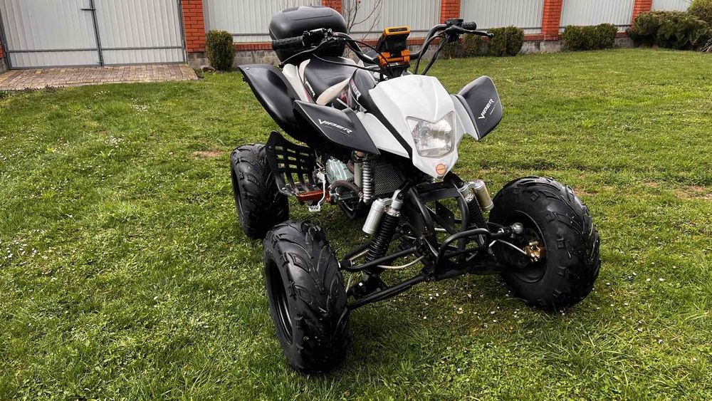 Квадроцикал вайпер 200