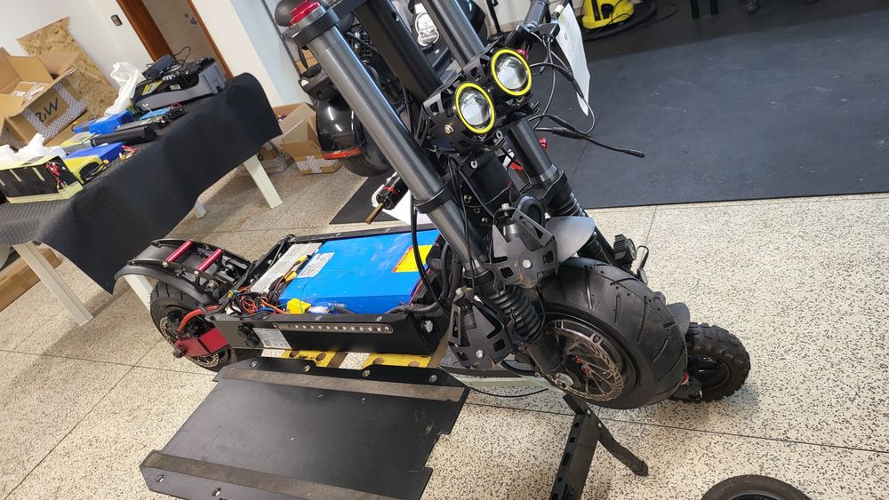 Reparação Trotinetes xiaomi Laotie Urbanglide Kaabo e reparação bateri