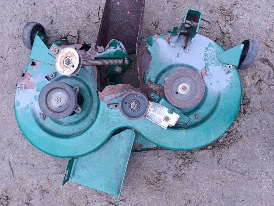 Kosiarka traktorek Yard Man MTD uszkodzone