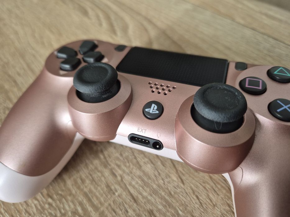 Pad Dualshock 4 V2 do PS4 - Pink Jak nowy