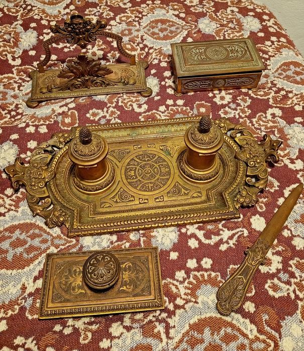 Antigo Conjunto de Escritório Antigo