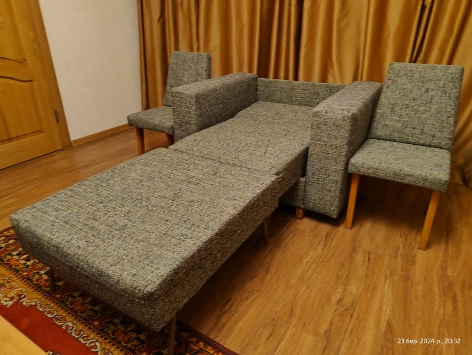 Продам розкладне крісло