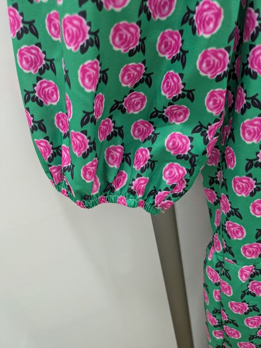 Vestido Floral com Rosas Verde, Novo, Tamanho L