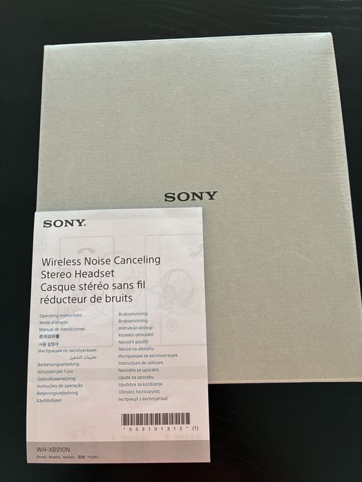Headphones Sony WH-XB910N Noise canceling