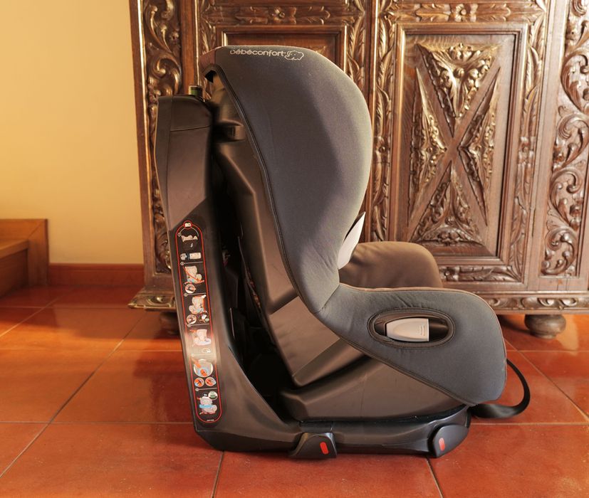 Cadeira Auto Axiss Bébé Confort