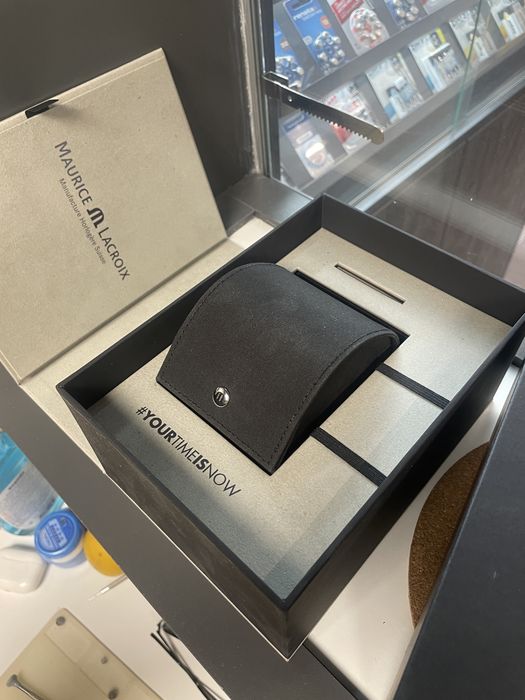 Travel  box Maurice Lacroix