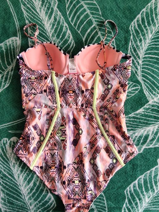 Kostium kąpielowy jednoczęściowy strój River Island