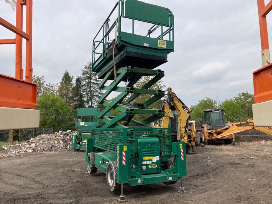 Вишка підйомник JLG 4069 LE