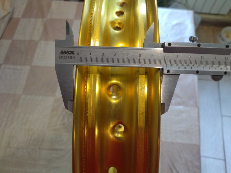 обод 2,15 18 алюминиевый