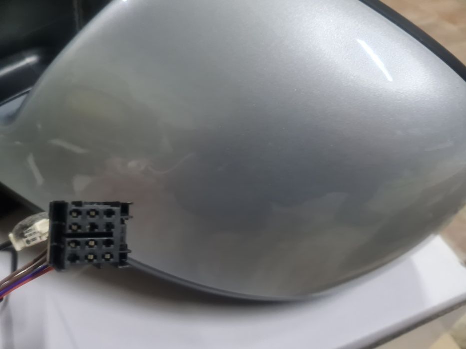 Зеркало переднее левое T5 Multivan 2010-15 г.