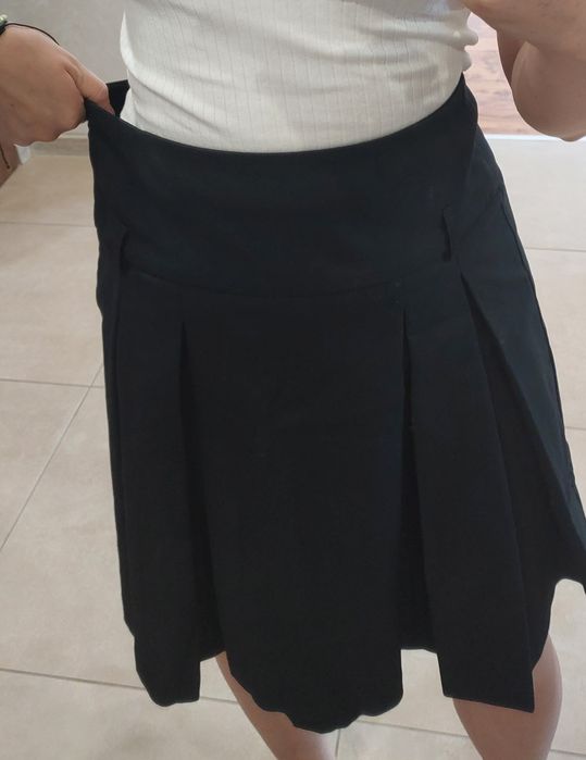 Spódnica czarna z Zara Basic