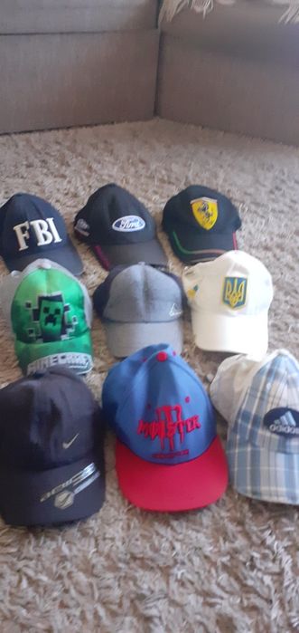 Бейсболки 9 шт. На хлопця.